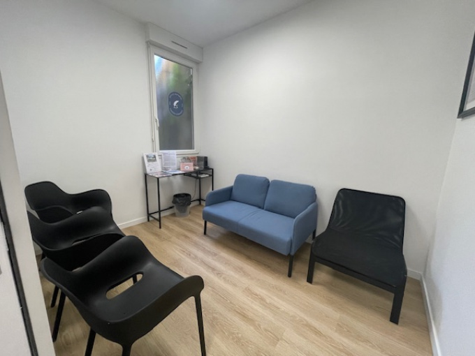 Location Immobilier Professionnel Local professionnel Rochefort (17300)