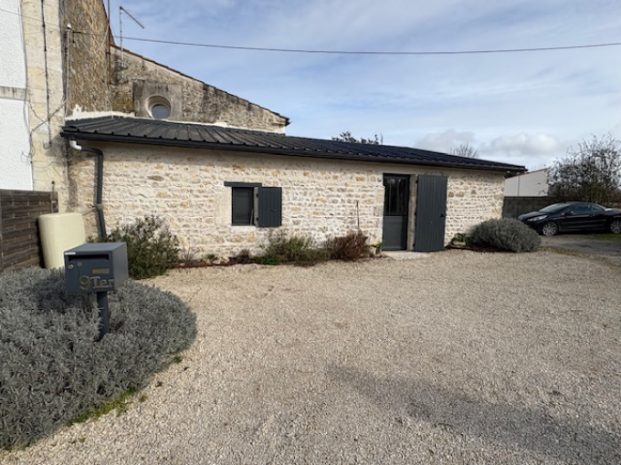 Location Immobilier Professionnel Local d'activité Vergeroux (17300)